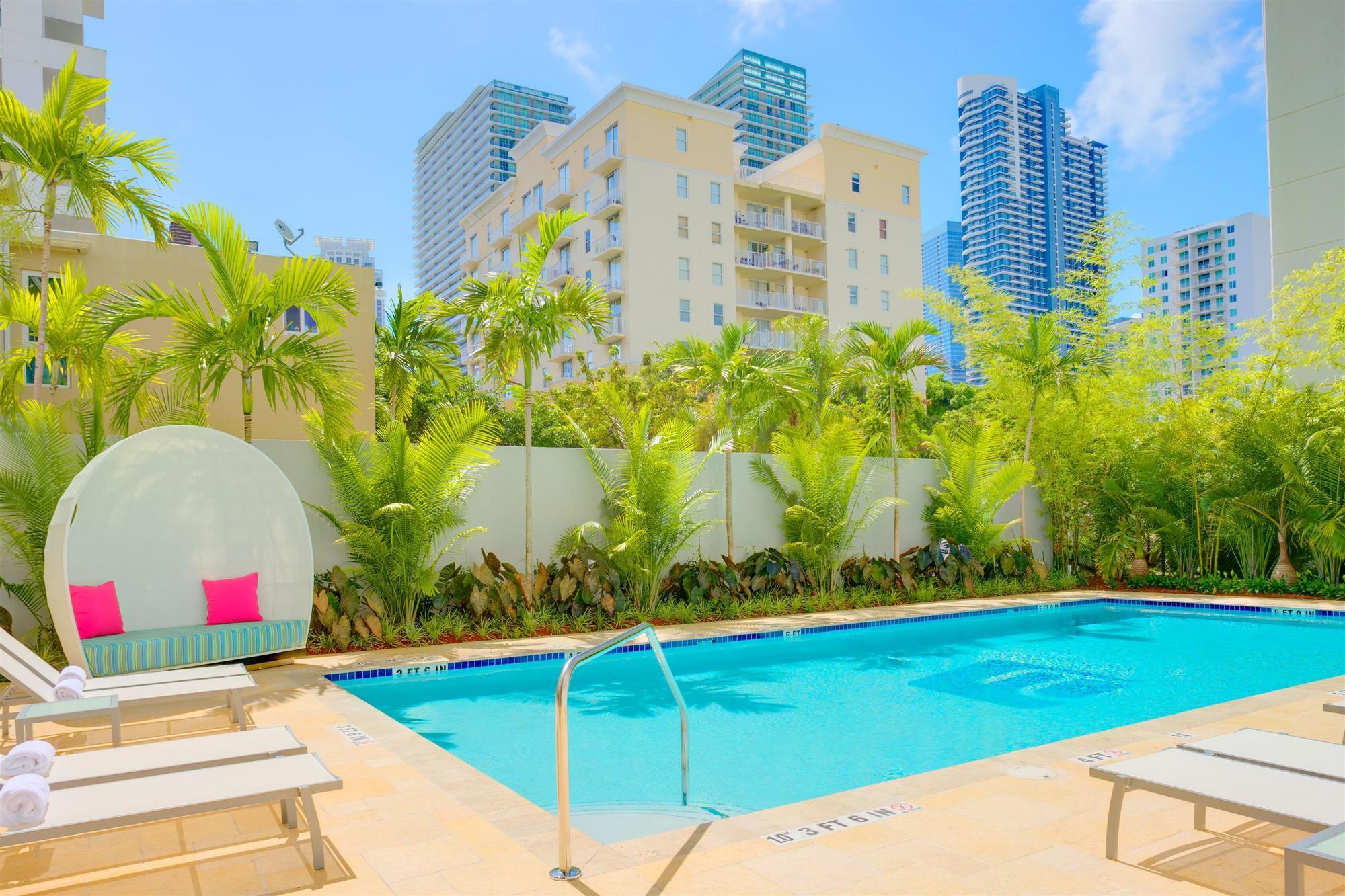 Готель Aloft Miami Brickell Екстер'єр фото