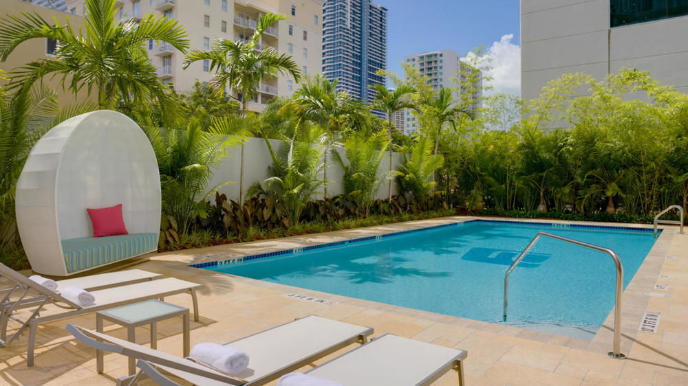 Готель Aloft Miami Brickell Екстер'єр фото