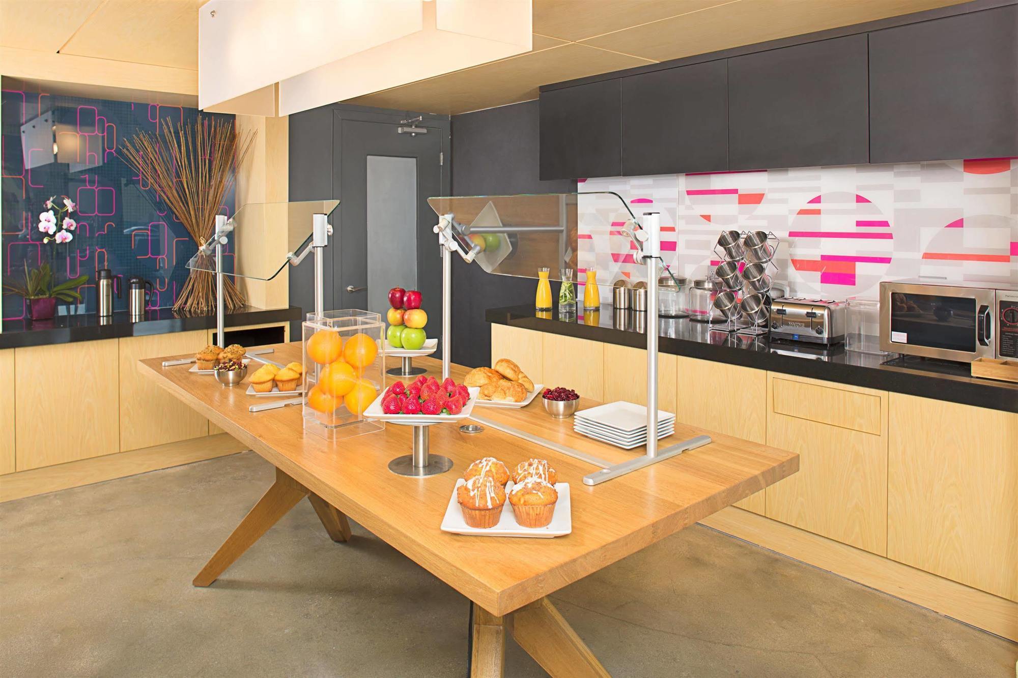 Готель Aloft Miami Brickell Екстер'єр фото